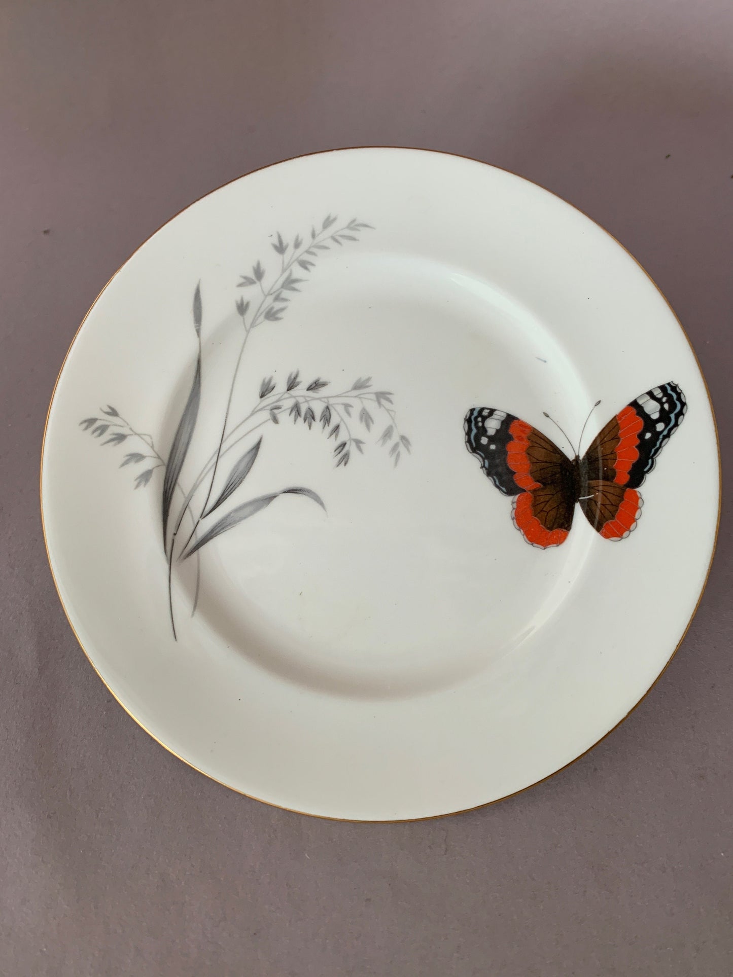 Vintage Royal Albert bone china plate, Mandalay china