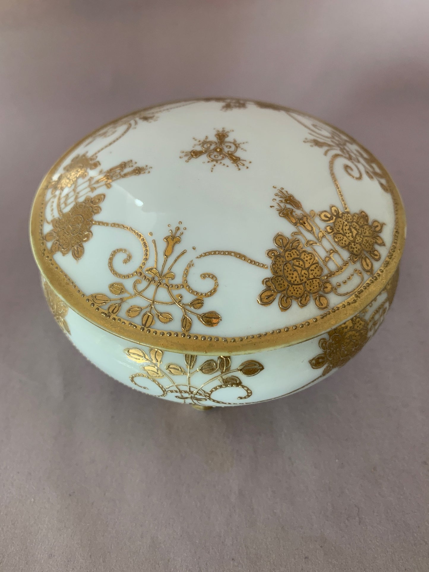 Yoshino hand painted vintage Japanese ceramic trinket dish